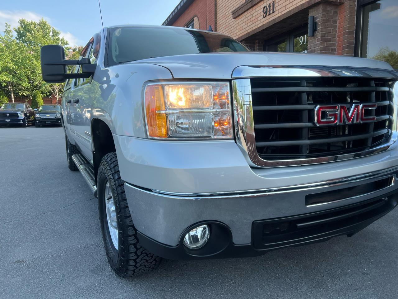 GMC Sierra 2500HD SLE Crew Cab 4WD 2010