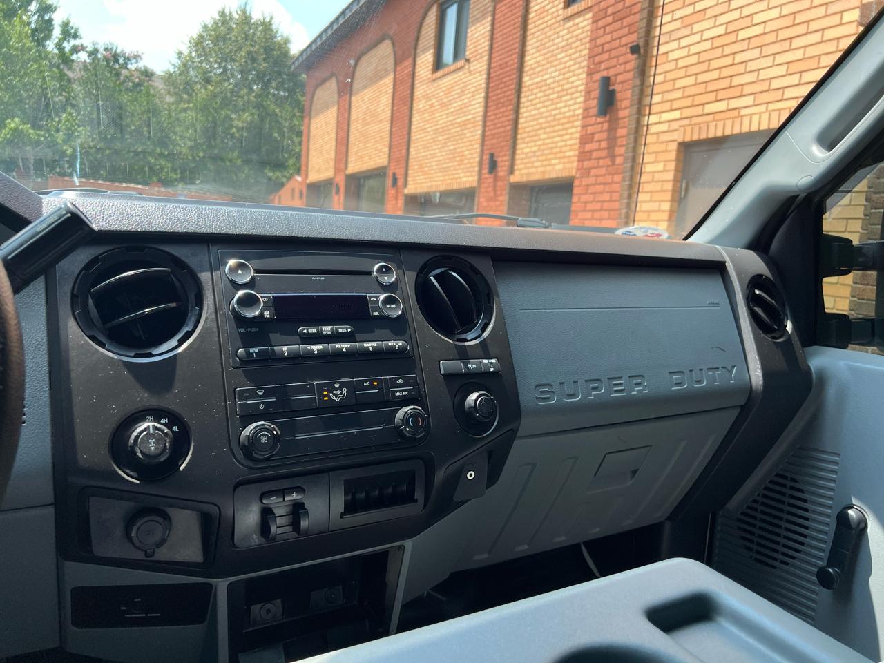 Ford F-250 SD XLT 4WD 2016