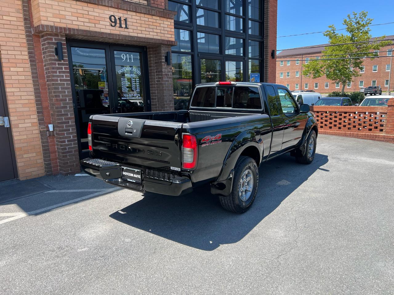 Nissan Frontier XE-V6 King Cab 4WD 2004