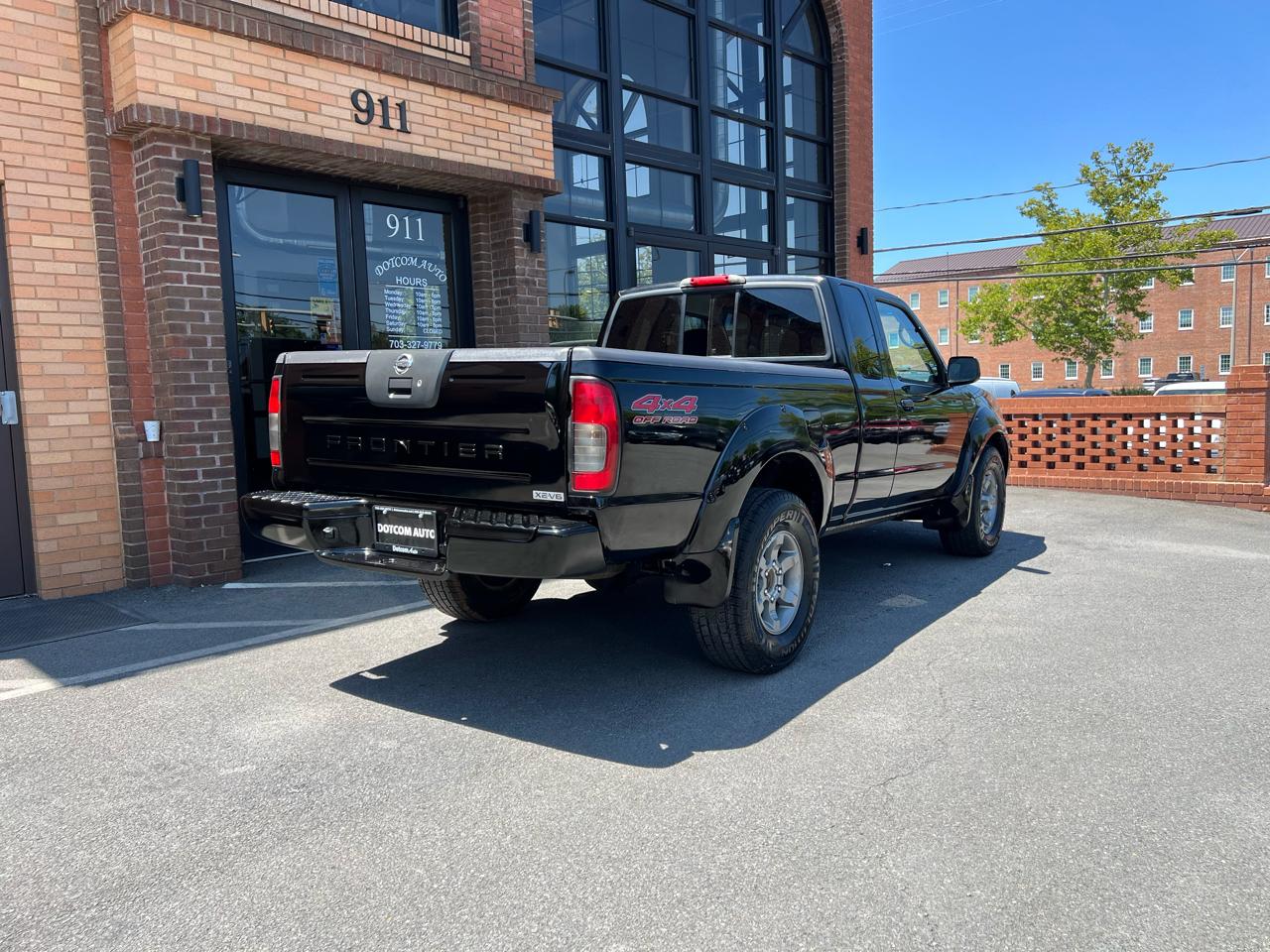 Nissan Frontier XE-V6 King Cab 4WD 2004