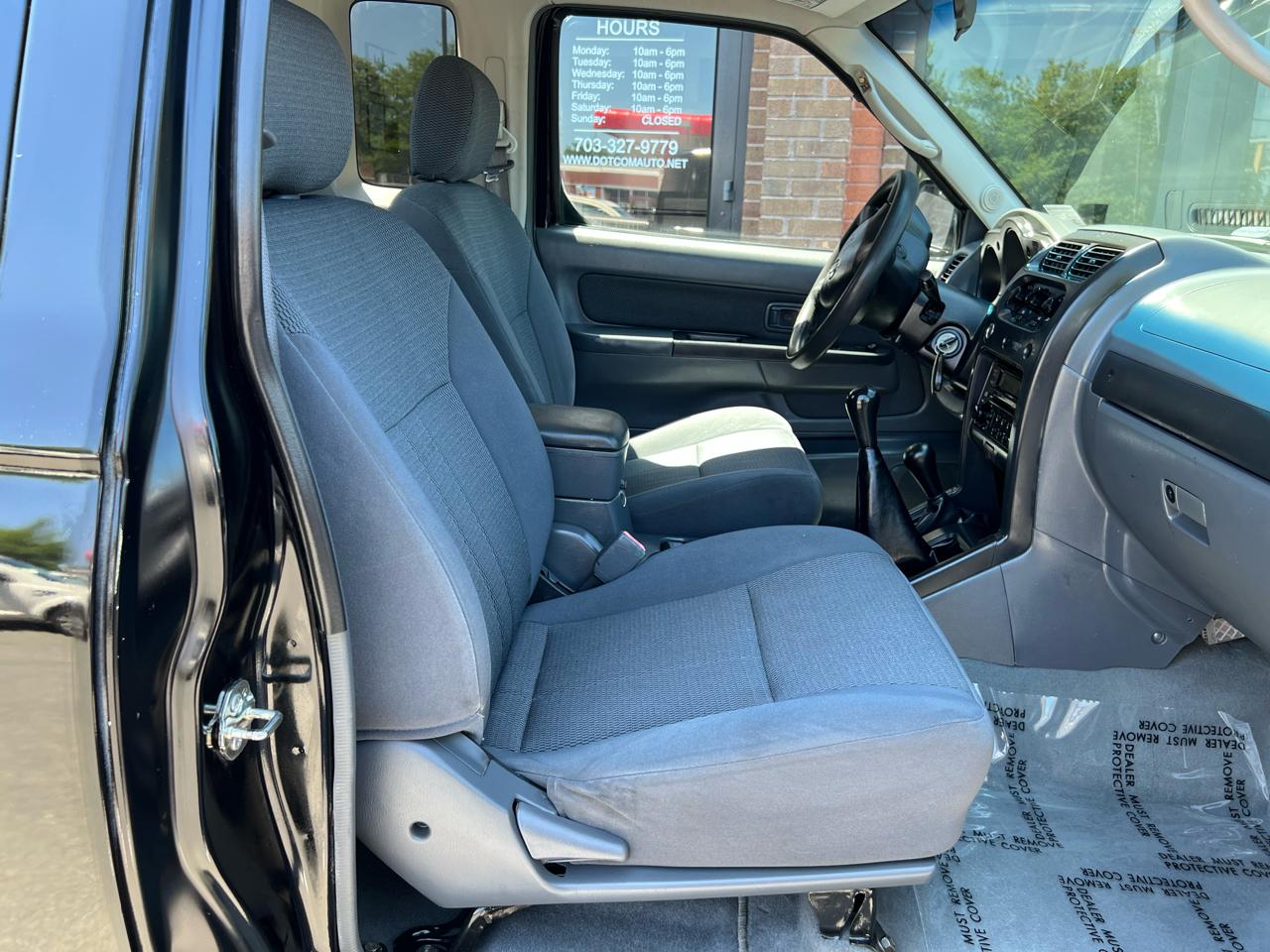 Nissan Frontier XE-V6 King Cab 4WD 2004