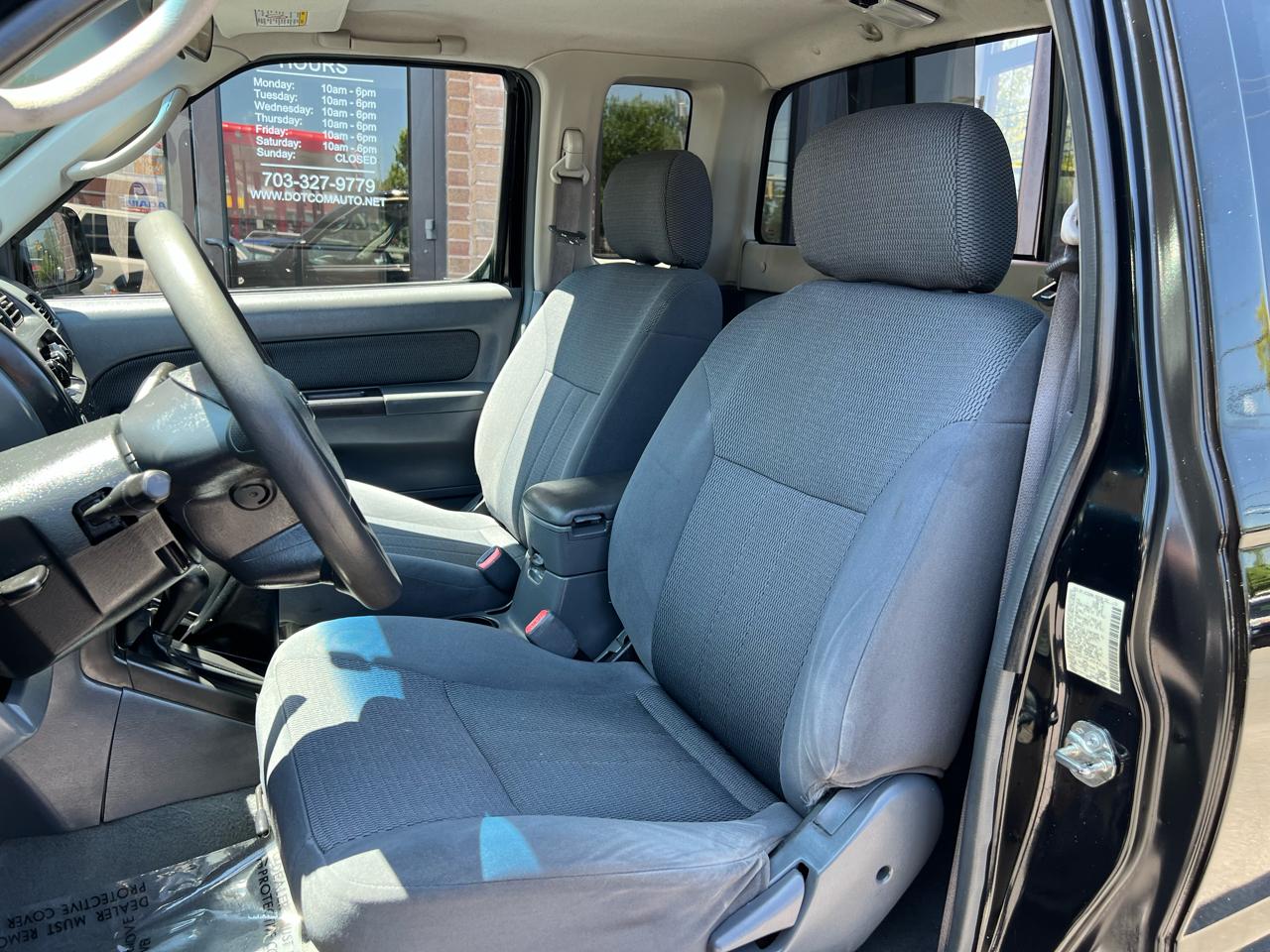 Nissan Frontier XE-V6 King Cab 4WD 2004