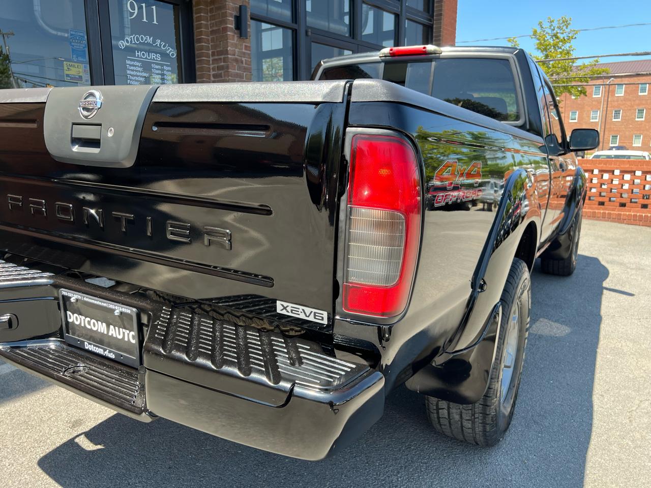 Nissan Frontier XE-V6 King Cab 4WD 2004