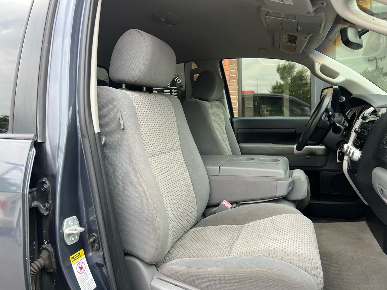 Toyota Tundra SR5 Double Cab 6AT 4WD 2007