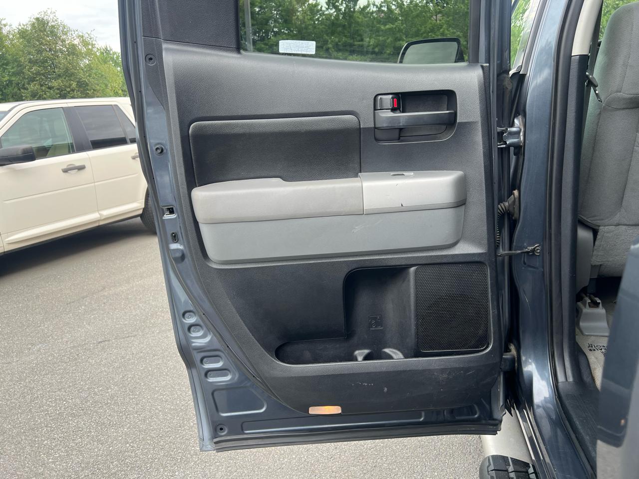 Toyota Tundra SR5 Double Cab 6AT 4WD 2007