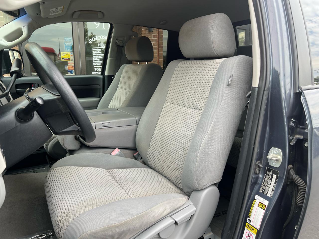Toyota Tundra SR5 Double Cab 6AT 4WD 2007