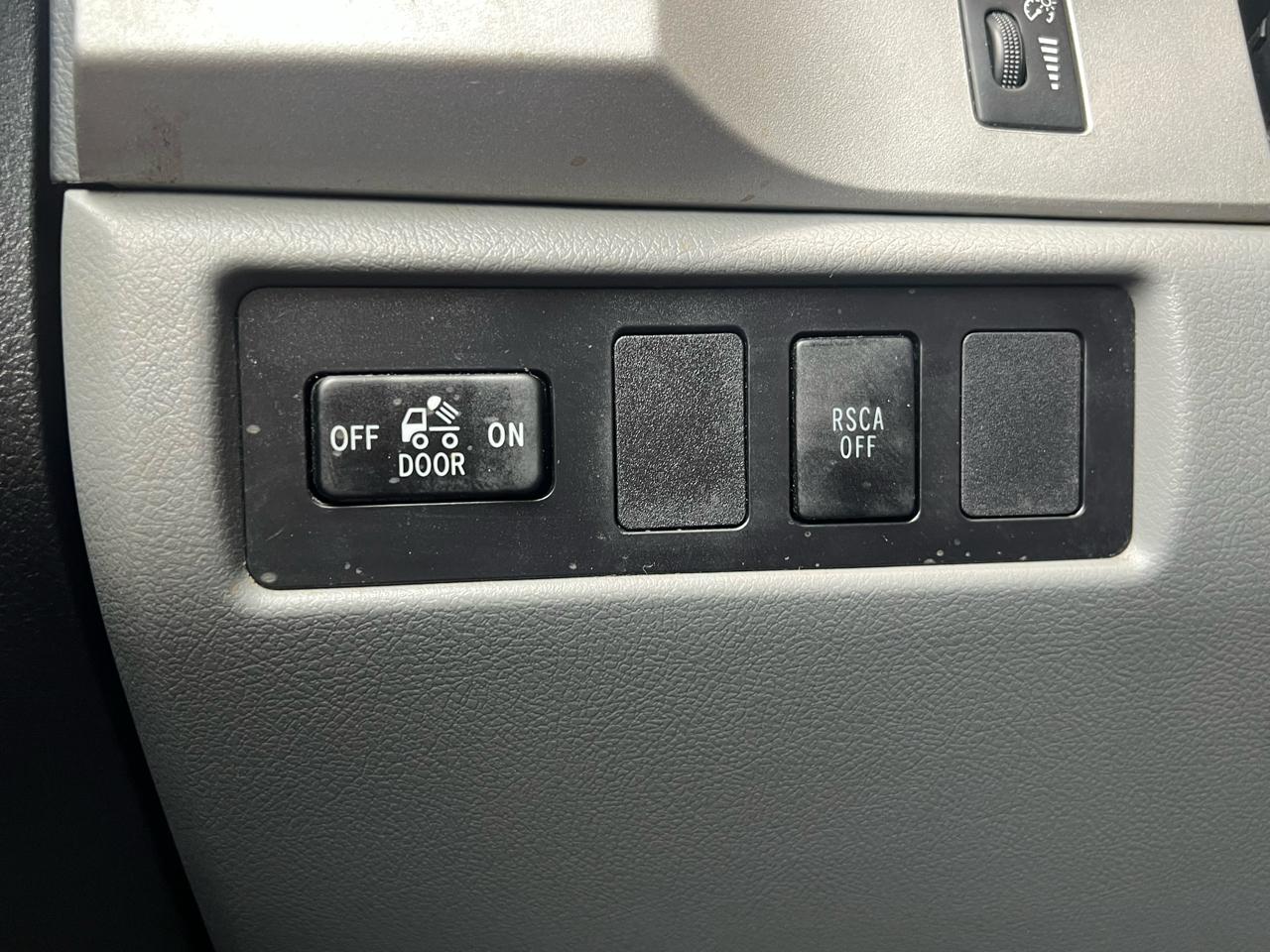 Toyota Tundra SR5 Double Cab 6AT 4WD 2007