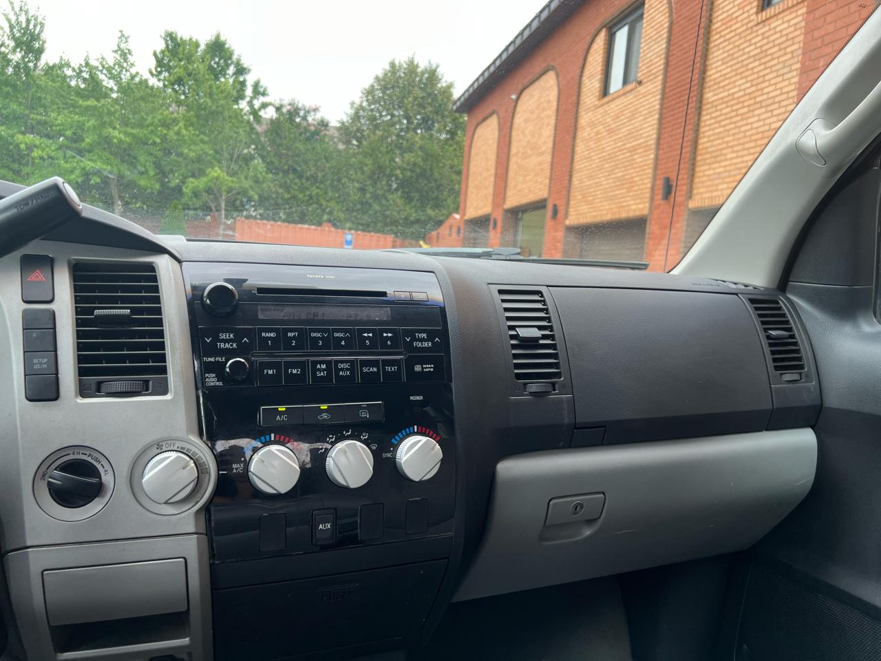 Toyota Tundra SR5 Double Cab 6AT 4WD 2007