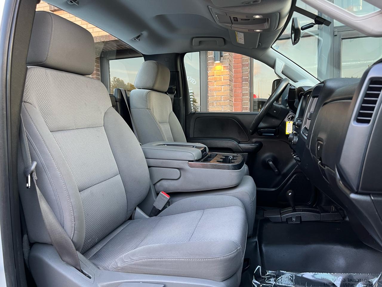 Chevrolet Silverado 2500HD Work Truck Long Box 4WD 2015
