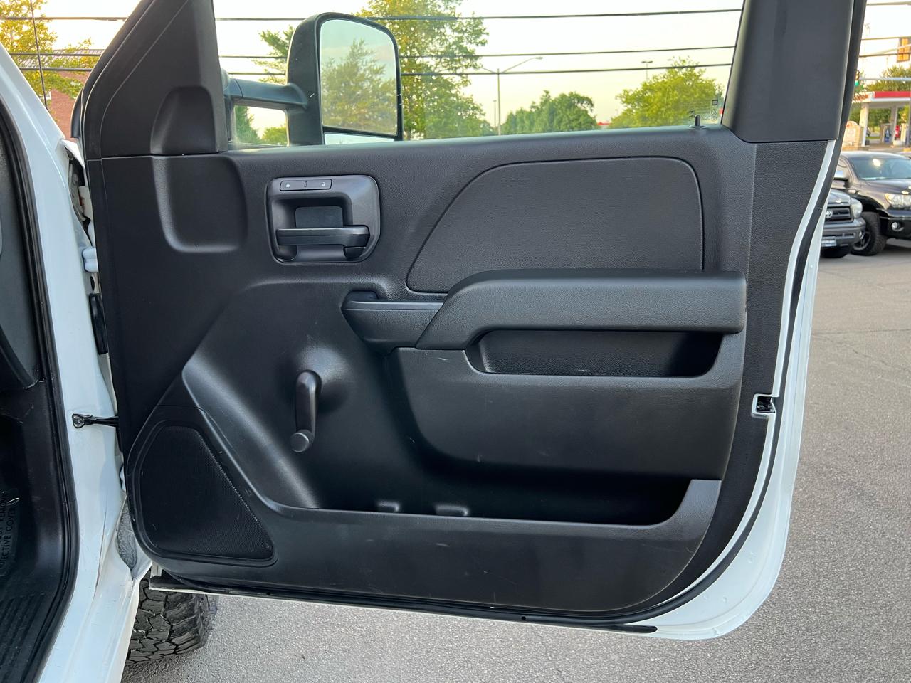 Chevrolet Silverado 2500HD Work Truck Long Box 4WD 2015