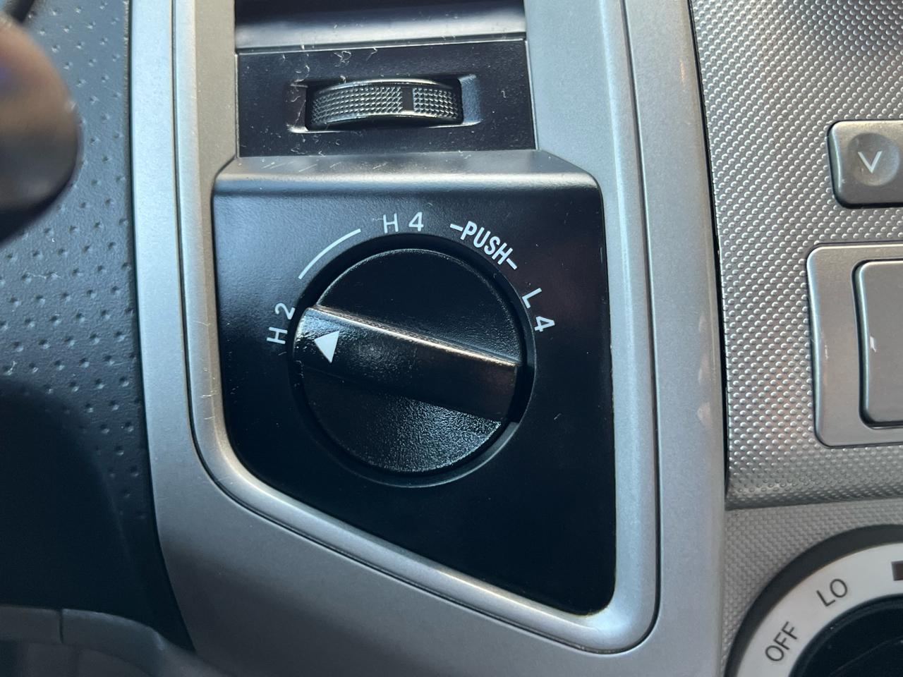 Toyota Tacoma Access Cab V6 Auto 4WD 2007