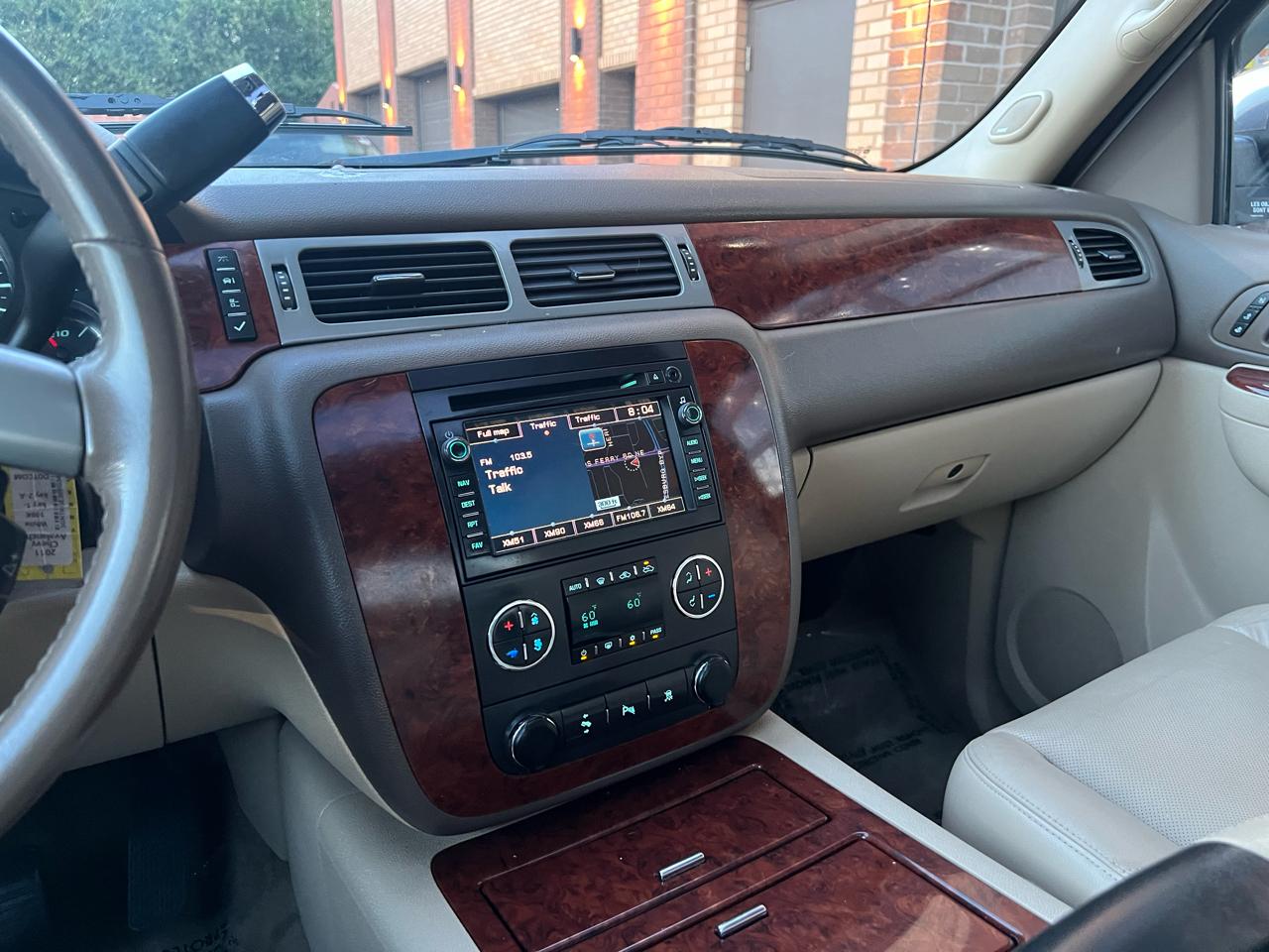 Chevrolet Avalanche LTZ 4WD 2011
