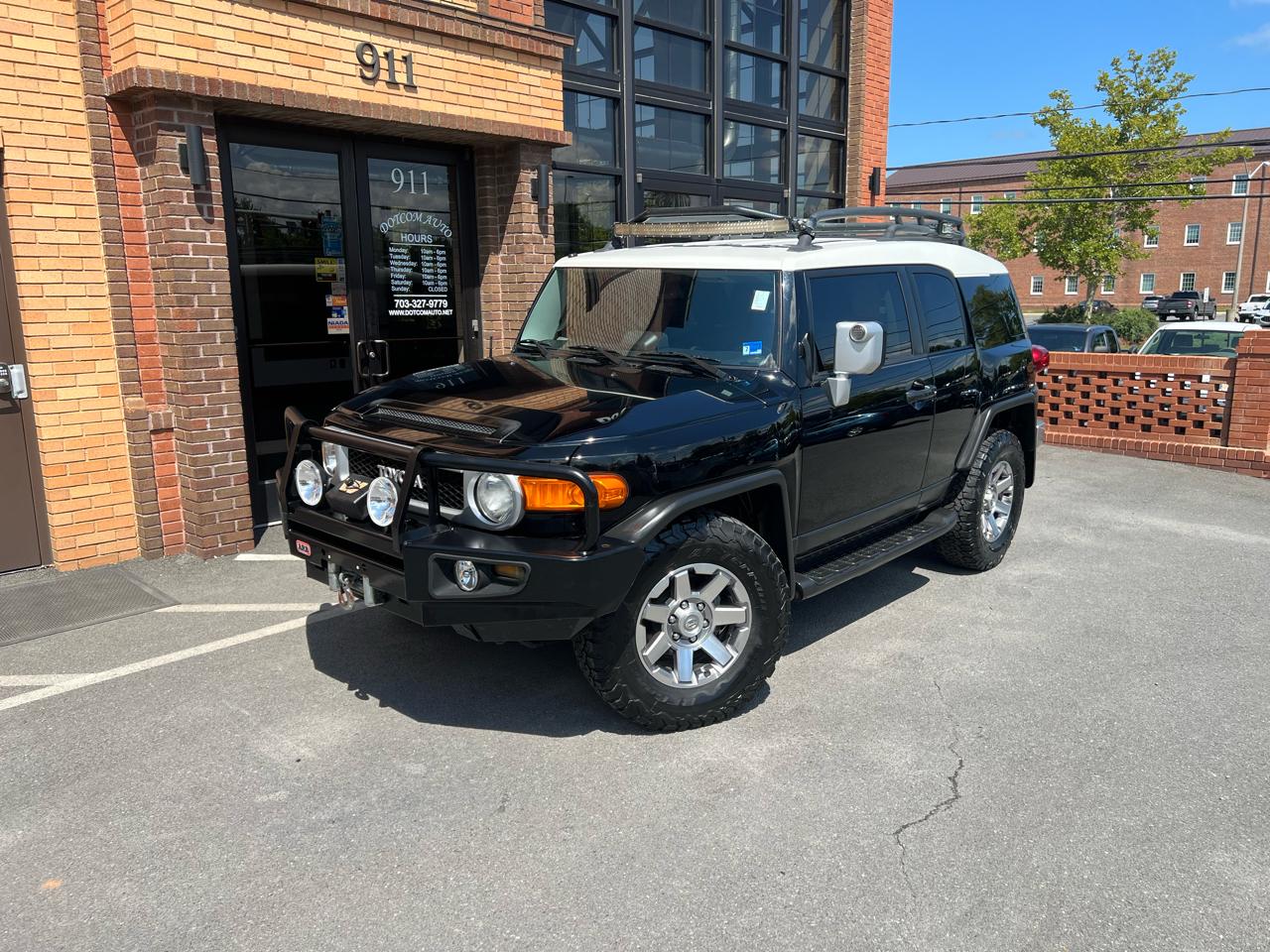 Toyota FJ Cruiser 4WD AT 2014