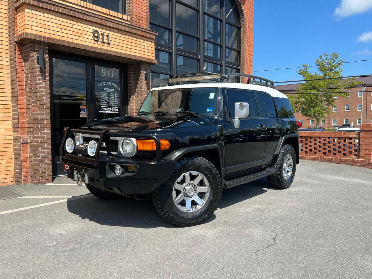 Toyota FJ Cruiser 4WD AT 2014