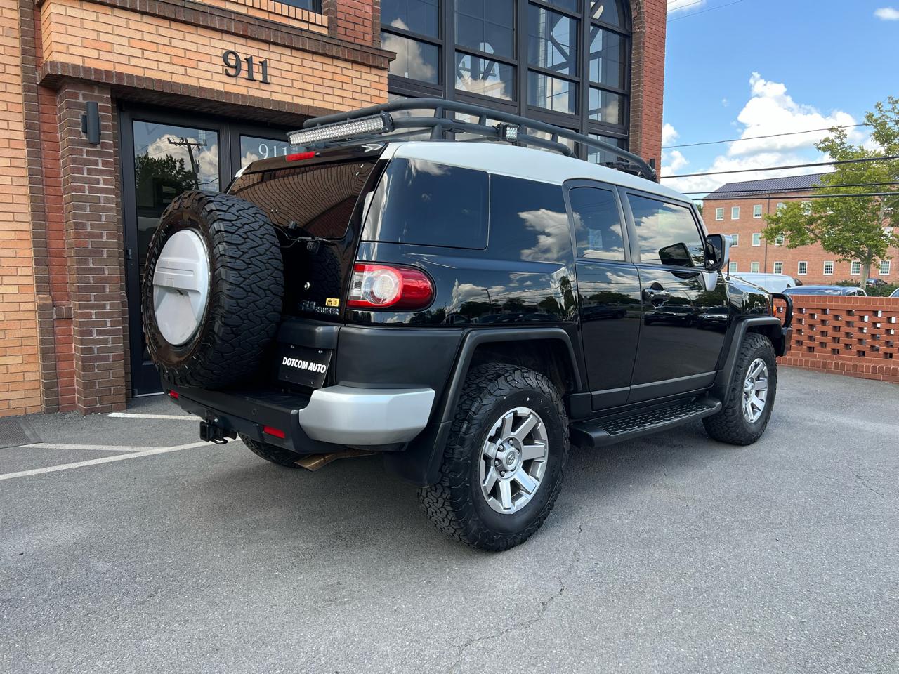 Toyota FJ Cruiser 4WD AT 2014