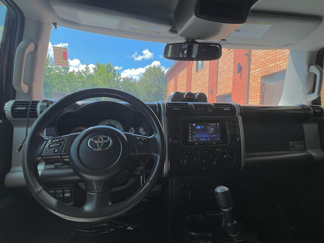 Toyota FJ Cruiser 4WD AT 2014