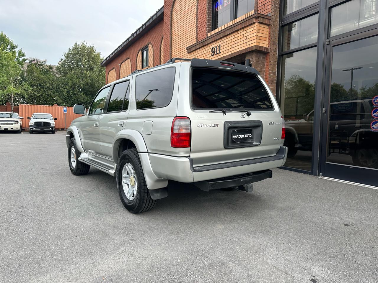 Toyota 4Runner SR5 4WD 2000