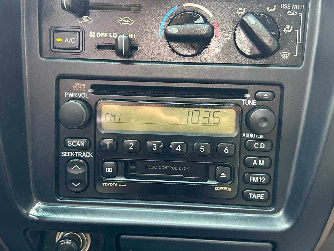 Toyota 4Runner SR5 4WD 2000