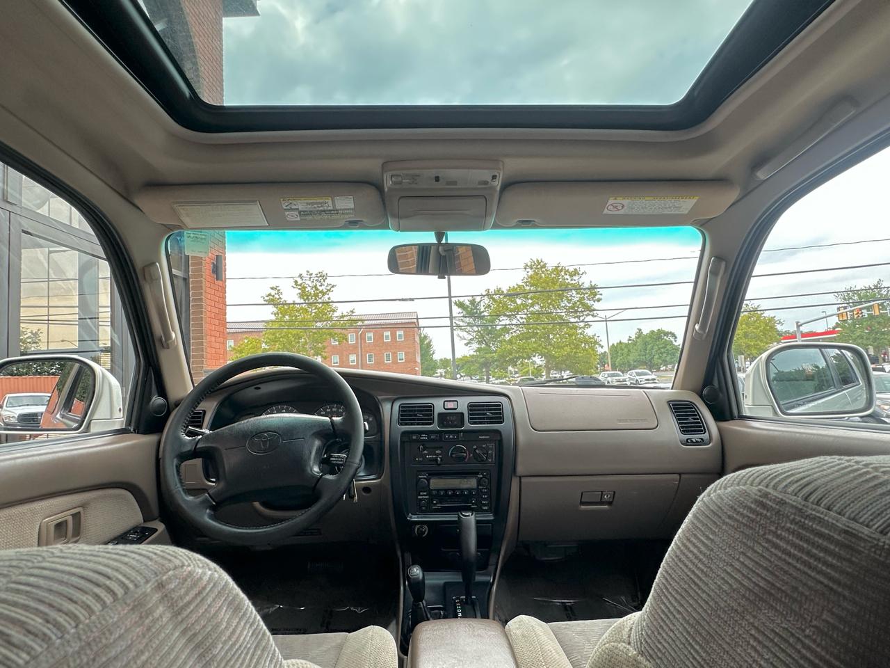 Toyota 4Runner SR5 4WD 2000