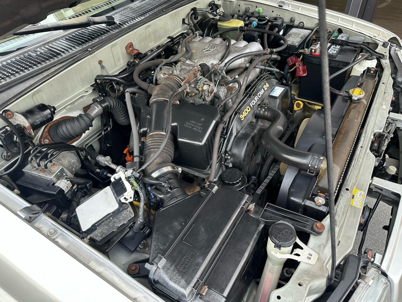 Toyota 4Runner SR5 4WD 2000