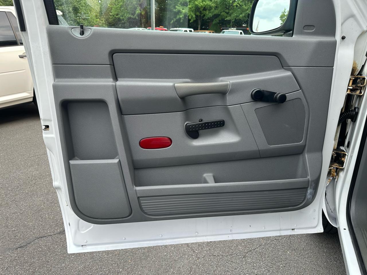 Dodge Ram 2500 SLT Long Bed 2WD 2007