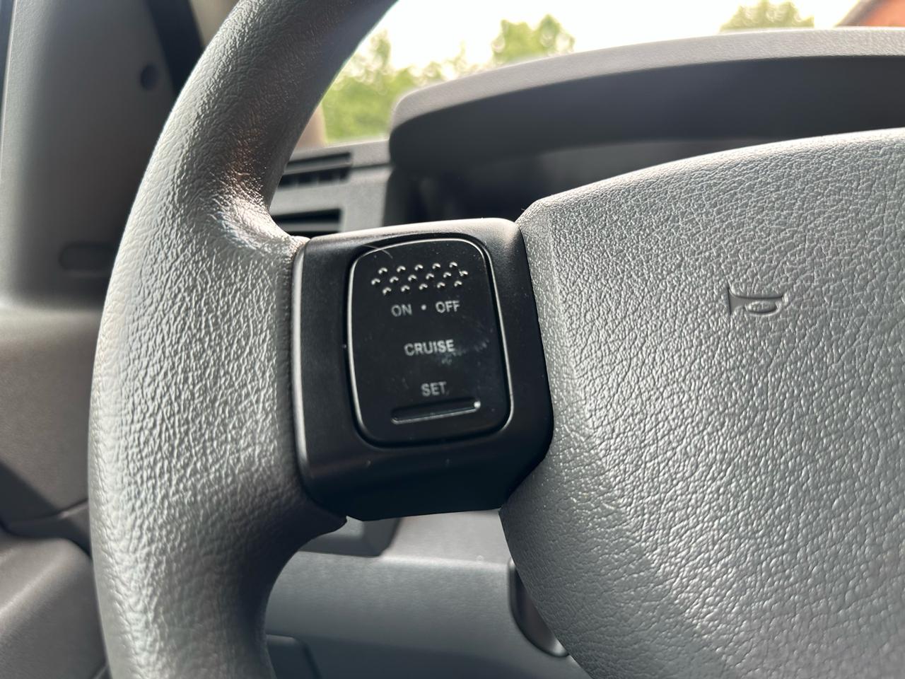 Dodge Ram 2500 SLT Long Bed 2WD 2007