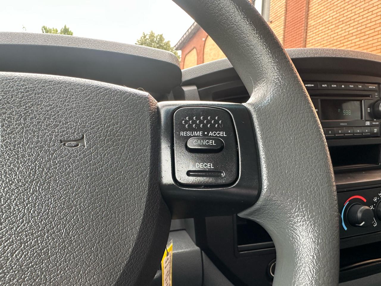Dodge Ram 2500 SLT Long Bed 2WD 2007