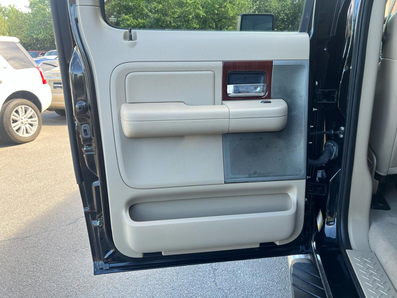 Ford F-150 XLT SuperCrew 6.5-ft Box 4WD 2006