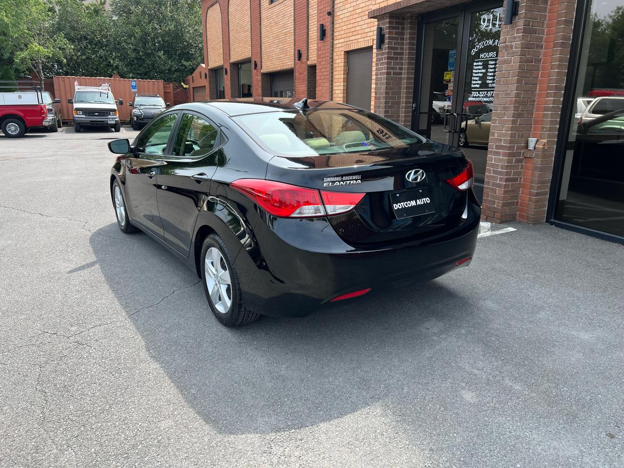 Hyundai Elantra 4dr Sdn GLS Auto 2012