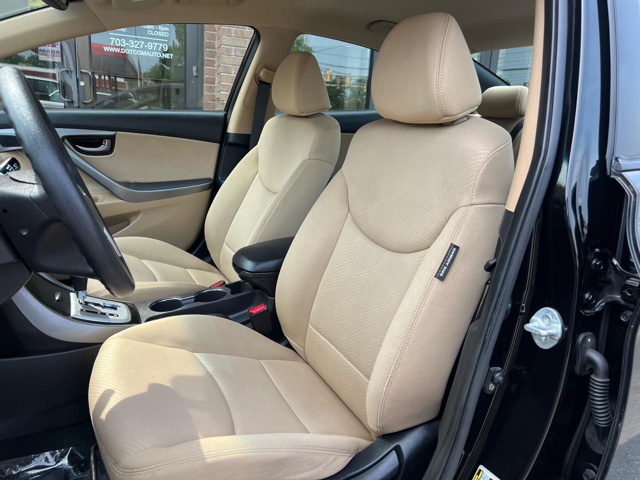 Hyundai Elantra 4dr Sdn GLS Auto 2012