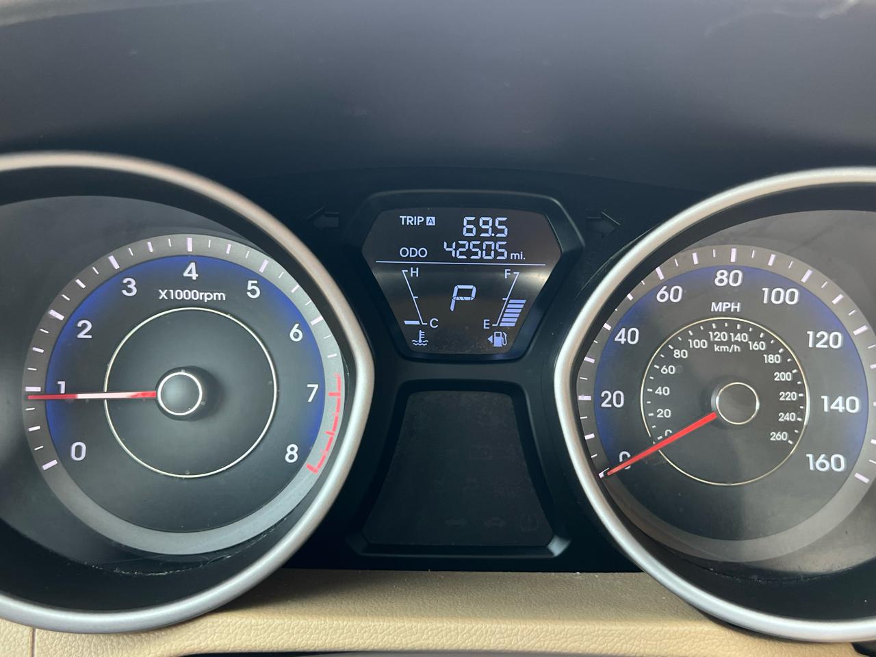 Hyundai Elantra 4dr Sdn GLS Auto 2012
