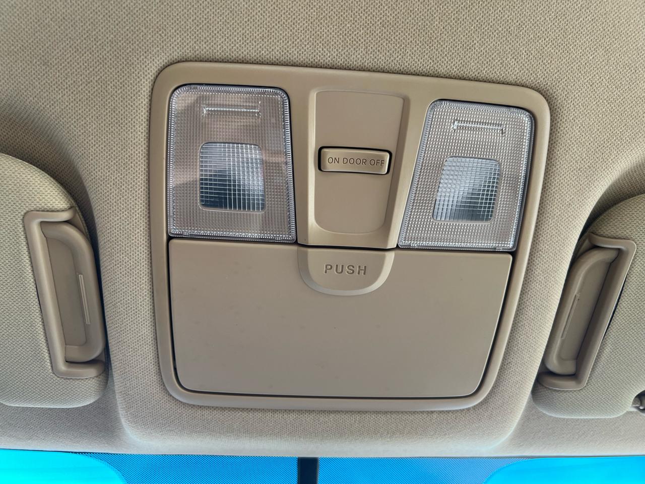 Hyundai Elantra 4dr Sdn GLS Auto 2012