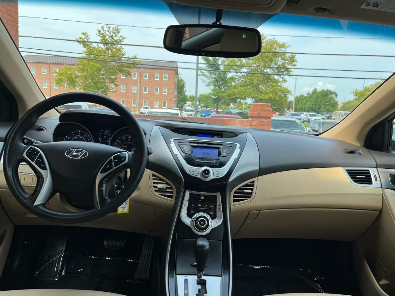 Hyundai Elantra 4dr Sdn GLS Auto 2012