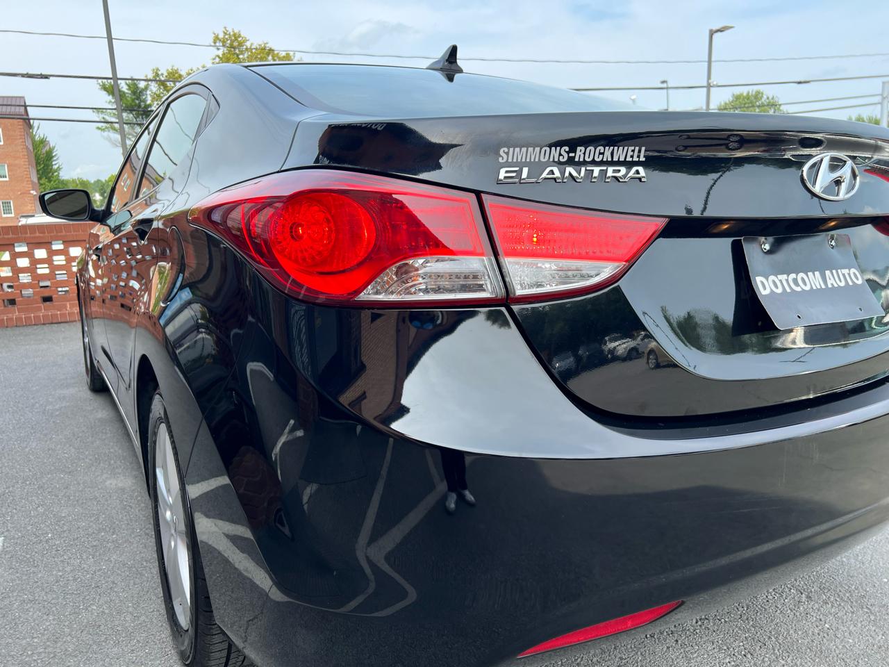 Hyundai Elantra 4dr Sdn GLS Auto 2012