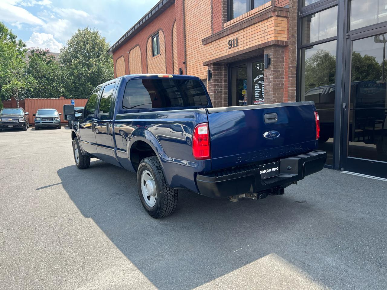 Ford F-250 SD Lariat Crew Cab 2WD 2010
