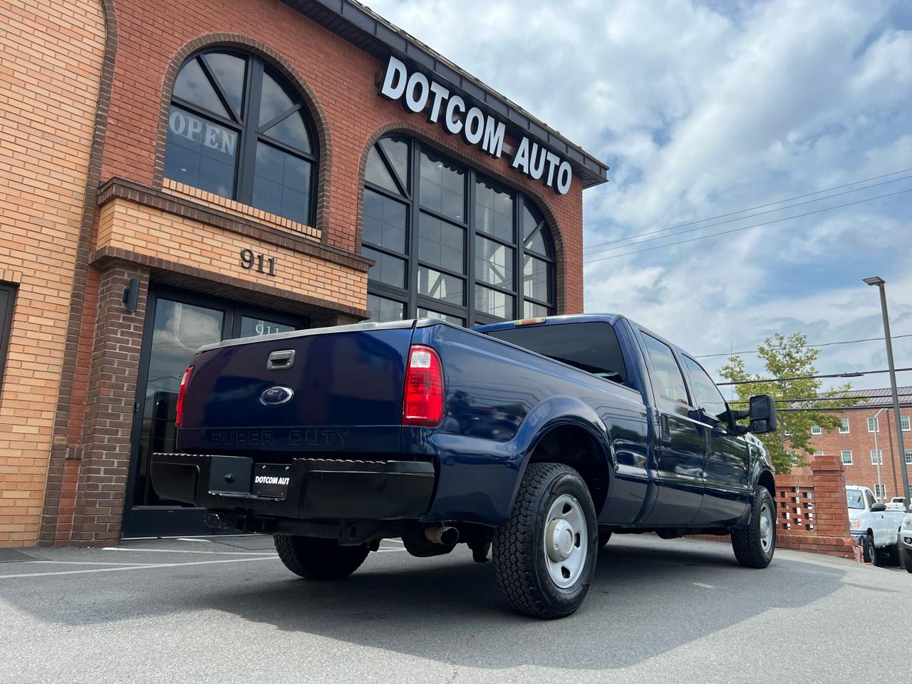 Ford F-250 SD Lariat Crew Cab 2WD 2010