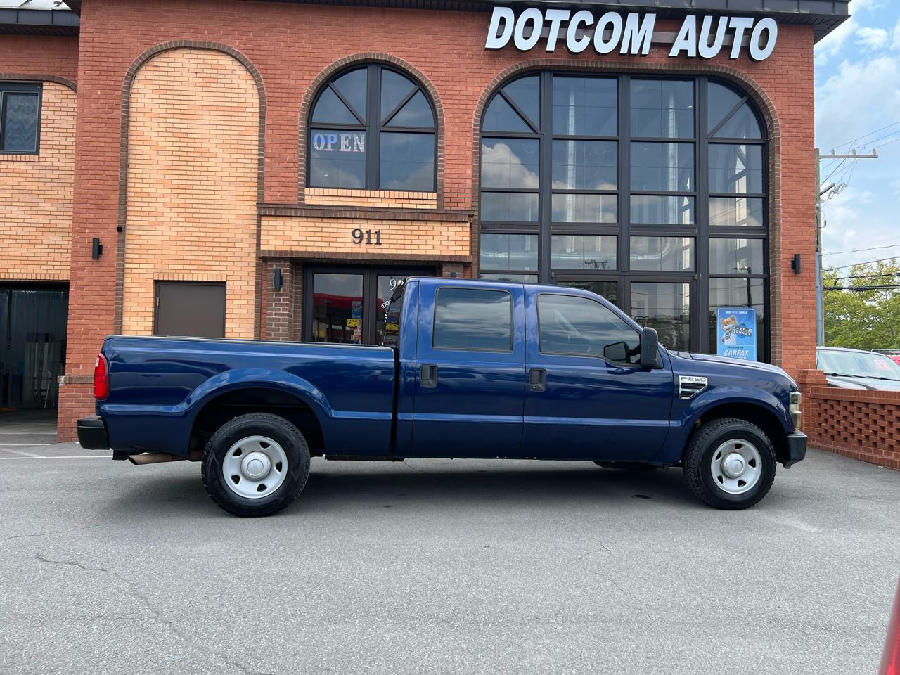 Ford F-250 SD Lariat Crew Cab 2WD 2010