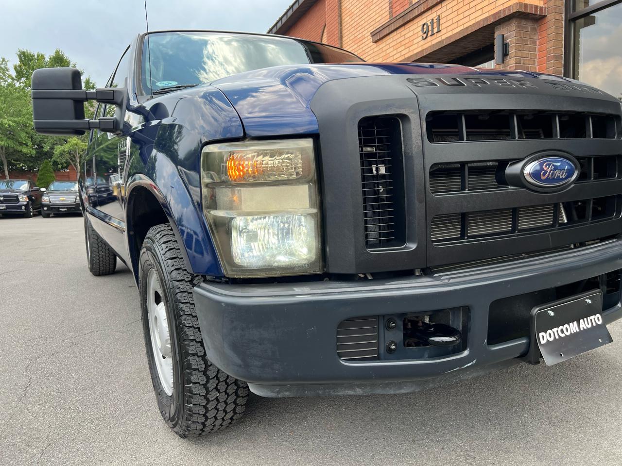 Ford F-250 SD Lariat Crew Cab 2WD 2010