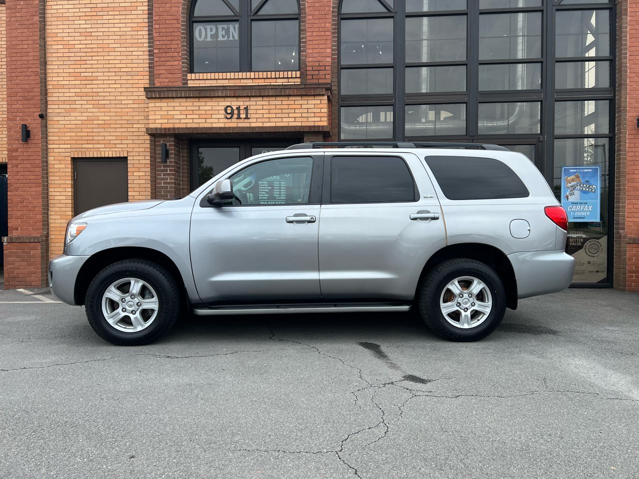 Toyota Sequoia SR5 5.7L 4WD 2008