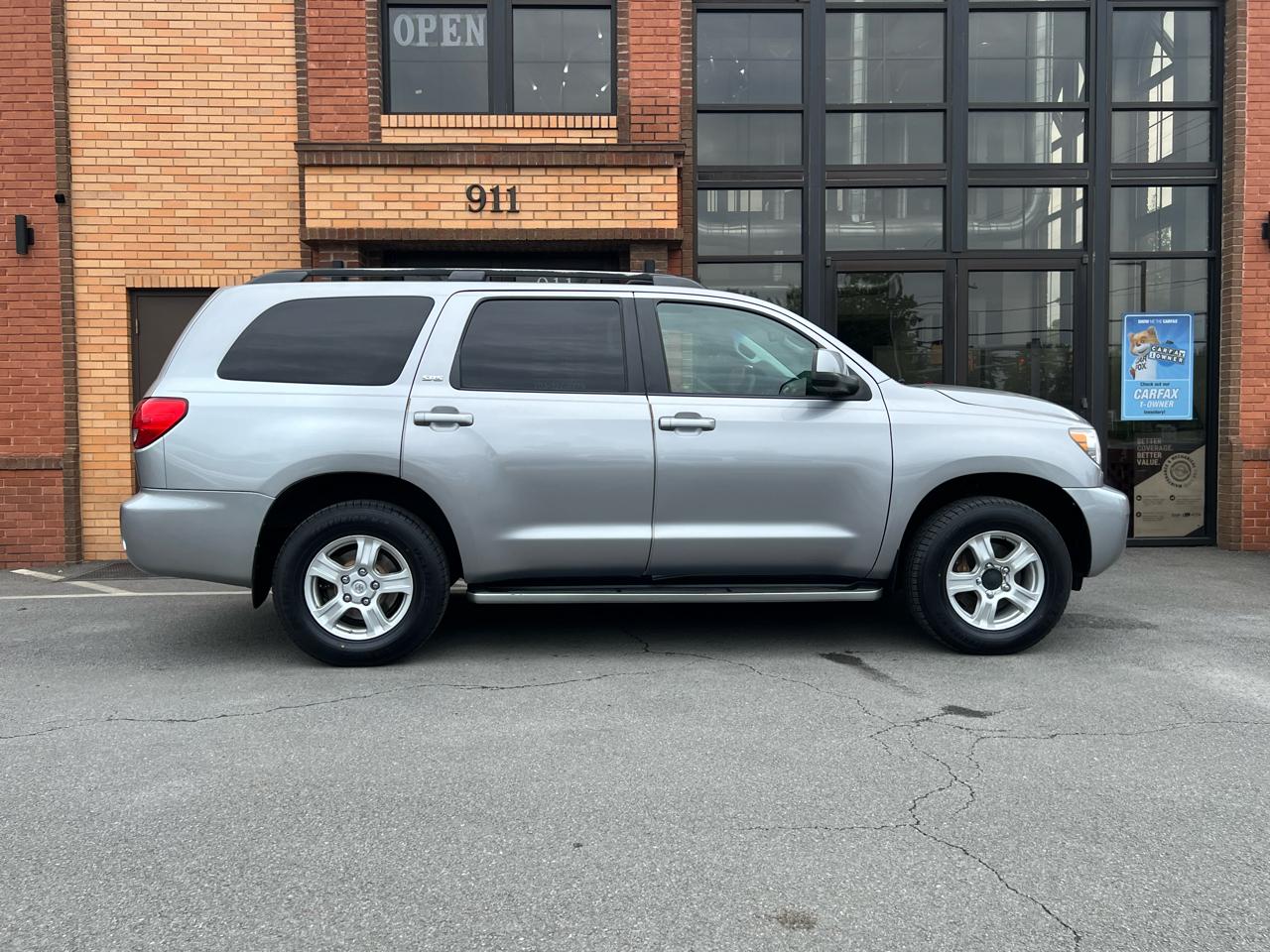 Toyota Sequoia SR5 5.7L 4WD 2008