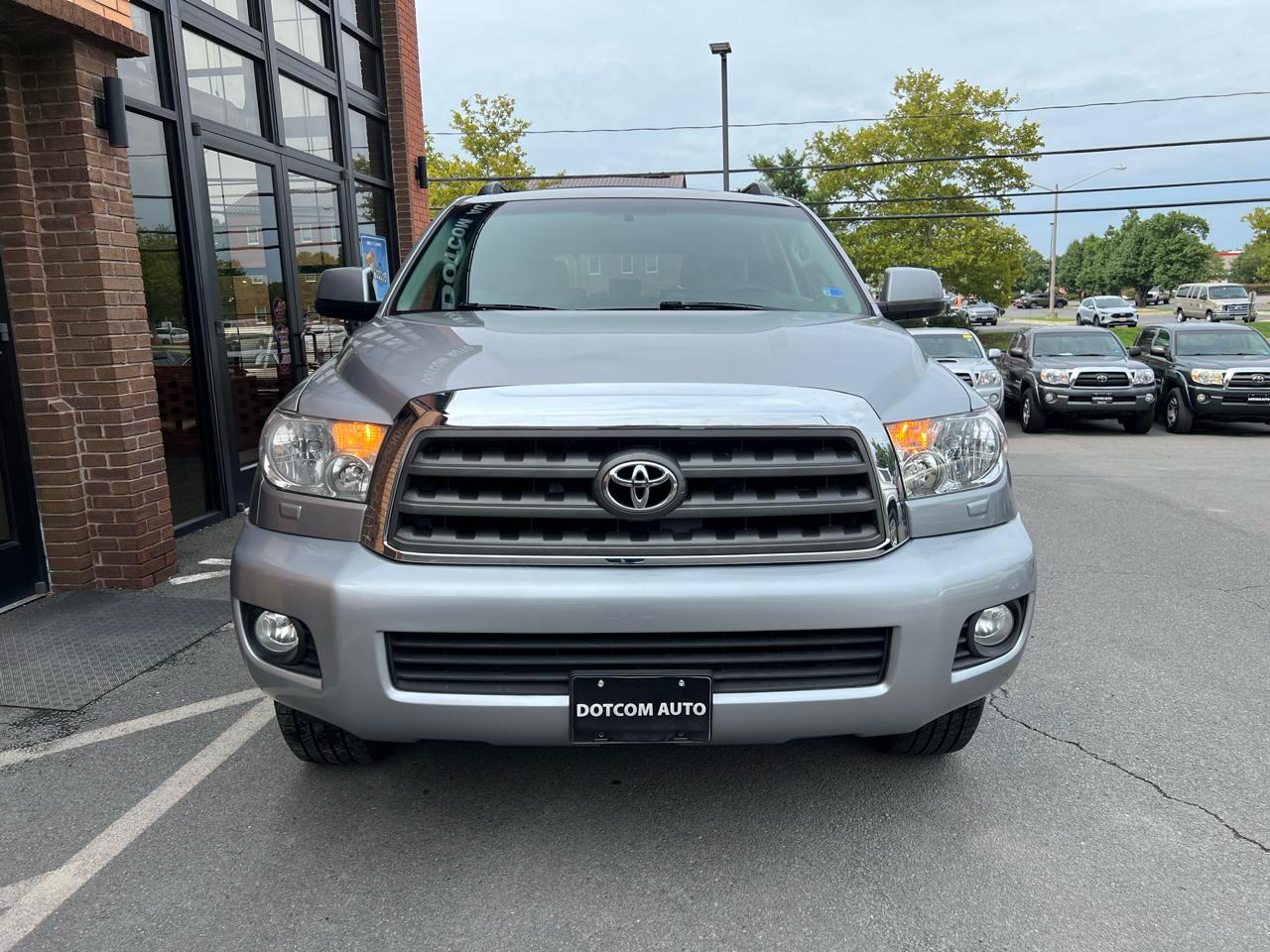 Toyota Sequoia SR5 5.7L 4WD 2008