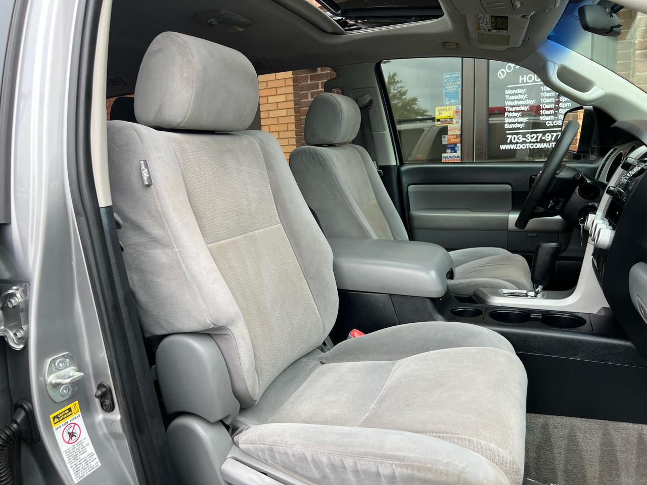 Toyota Sequoia SR5 5.7L 4WD 2008