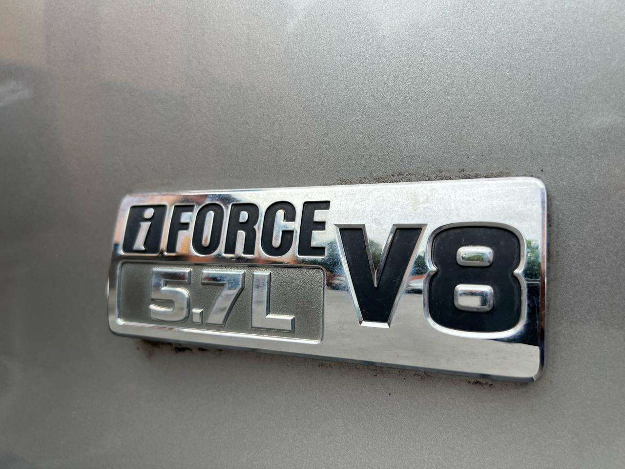 Toyota Sequoia SR5 5.7L 4WD 2008