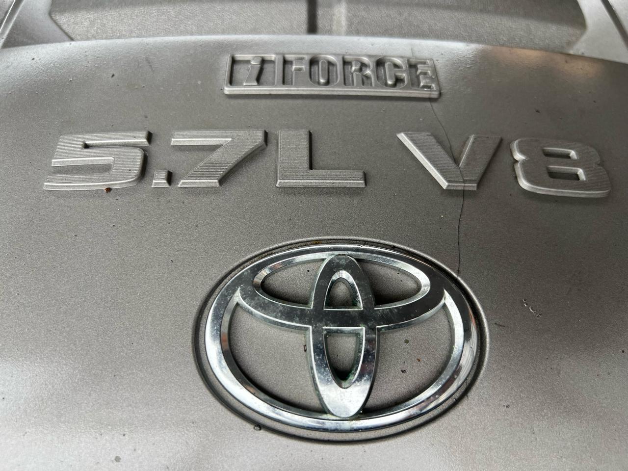 Toyota Sequoia SR5 5.7L 4WD 2008