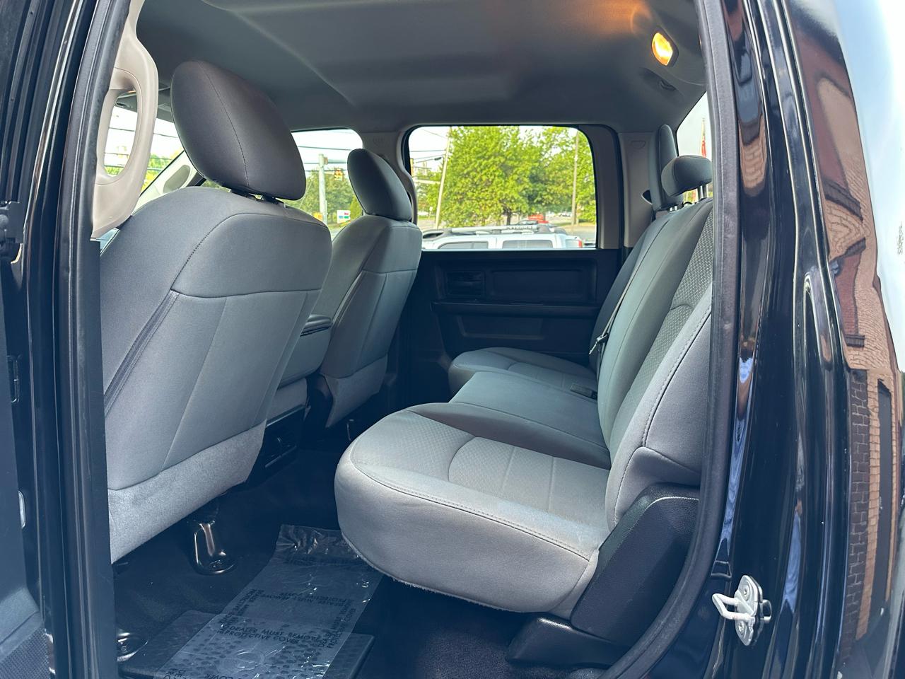 RAM 2500 ST Crew Cab 4WD 2014