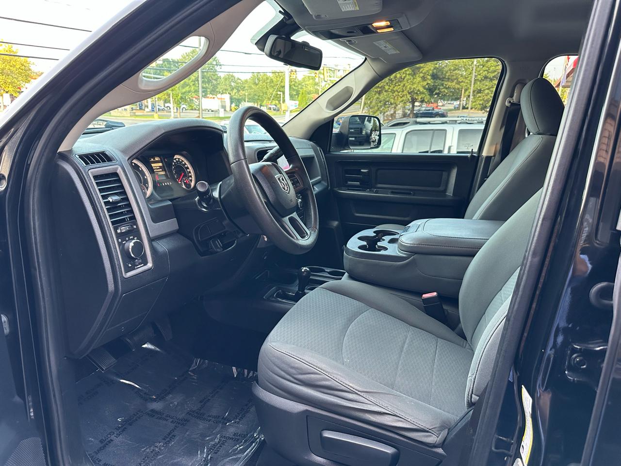 RAM 2500 ST Crew Cab 4WD 2014