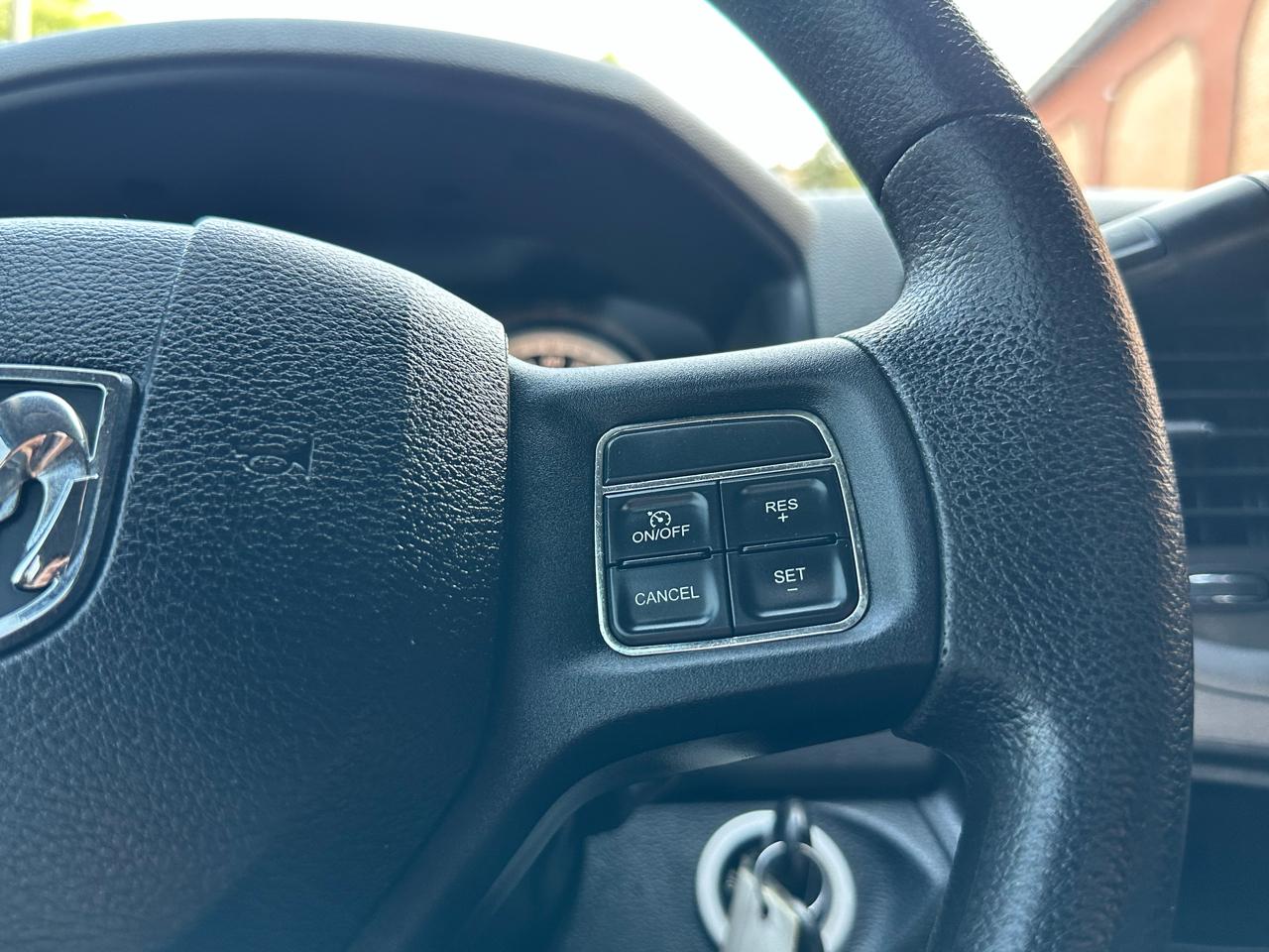 RAM 2500 ST Crew Cab 4WD 2014