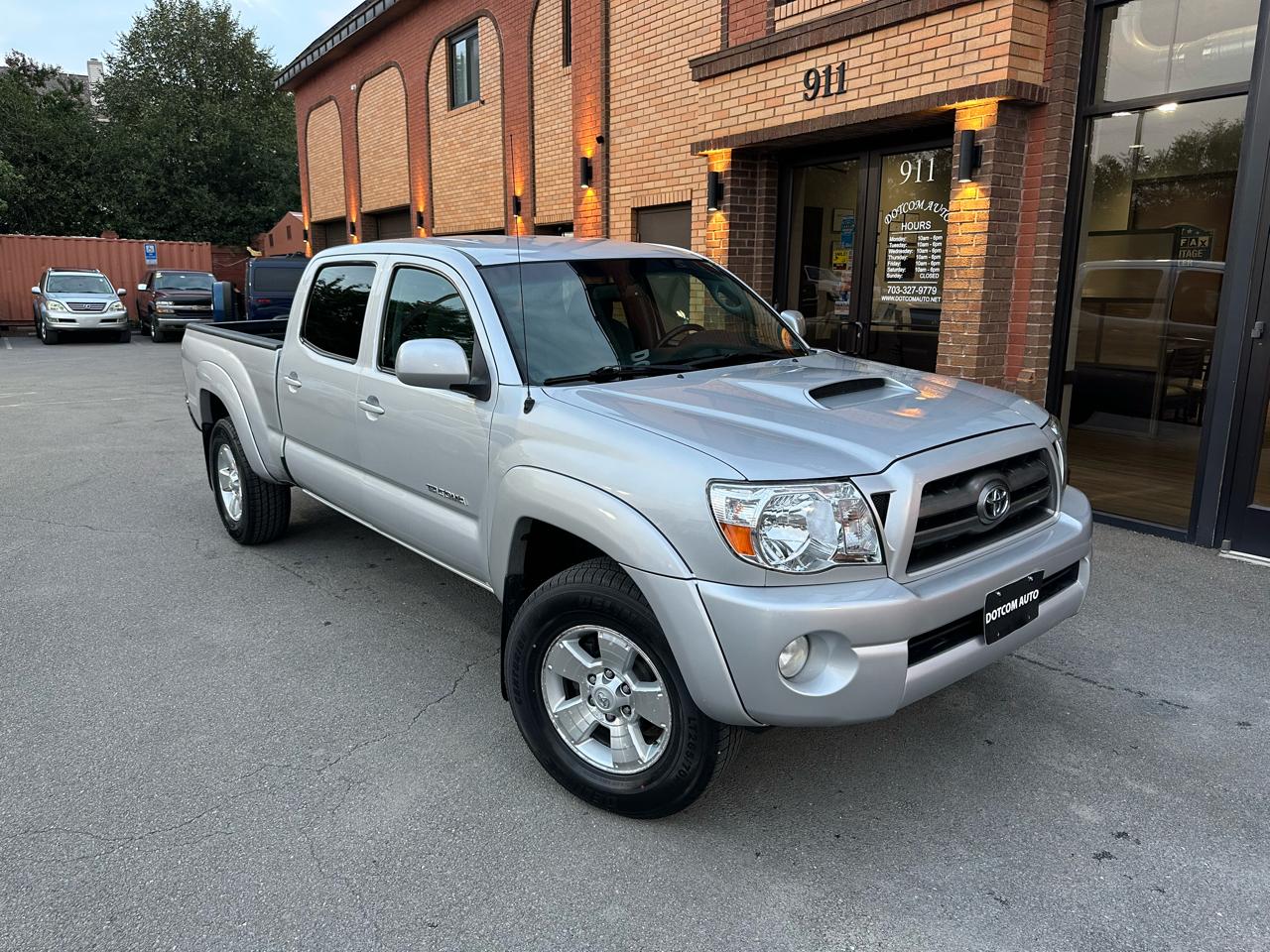 Toyota Tacoma Double Cab Long Bed V6 Auto 4WD 2010