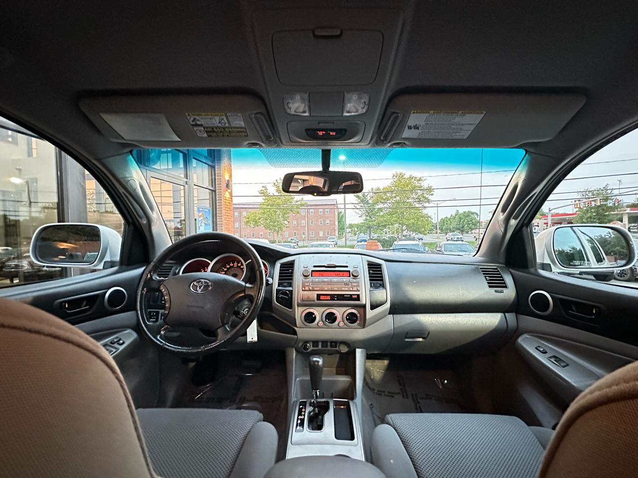 Toyota Tacoma Double Cab Long Bed V6 Auto 4WD 2010