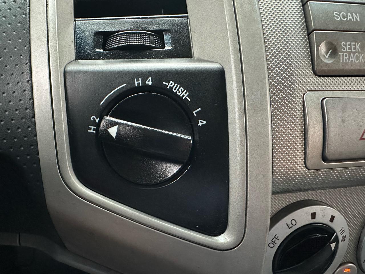 Toyota Tacoma Double Cab Long Bed V6 Auto 4WD 2010